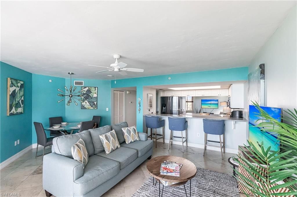 40 Seagate Dr, Unit 202A, Naples, FL 34103 Photo