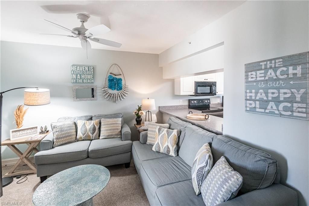 40 Seagate Dr, Unit 202A, Naples, FL 34103 Photo