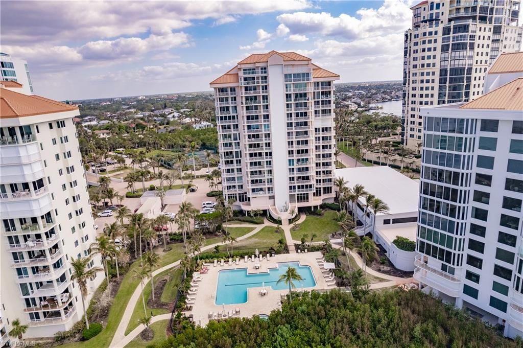 40 Seagate Dr, Unit 202A, Naples, FL 34103 Photo