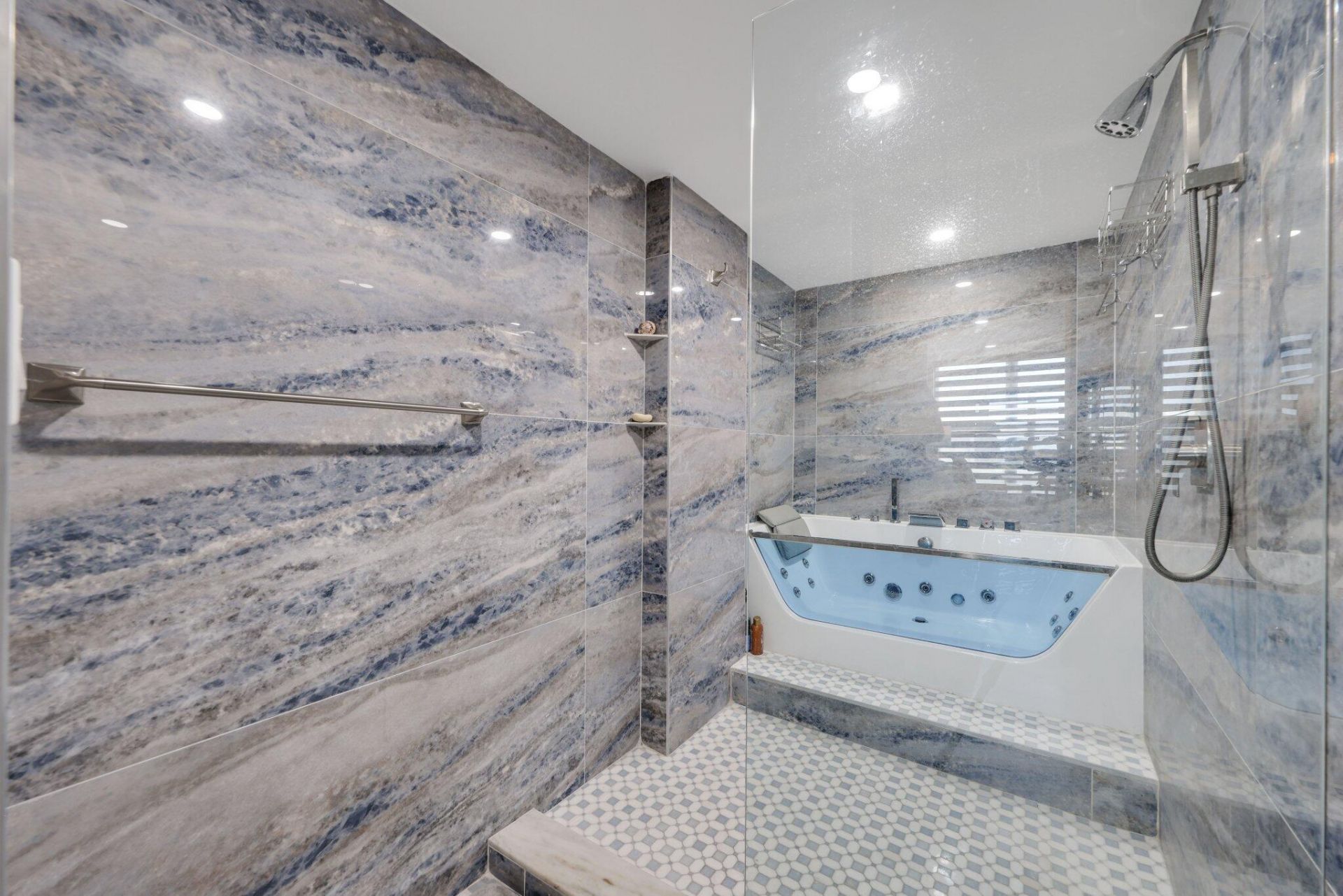 12 Royal Palm Way, Unit 605, Boca Raton, FL 33432 Photo