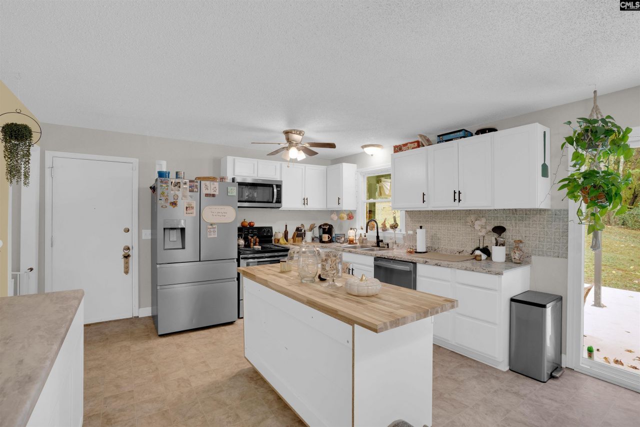 625 Carty Drive Photo 17