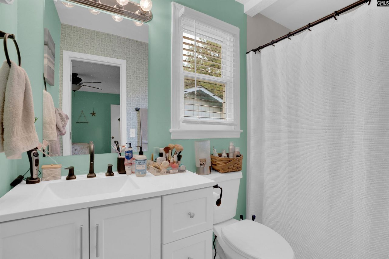 625 Carty Drive Photo 24