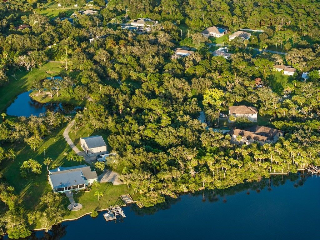 9598 Tortoise Lane, Sebastian, FL 32976 Photo