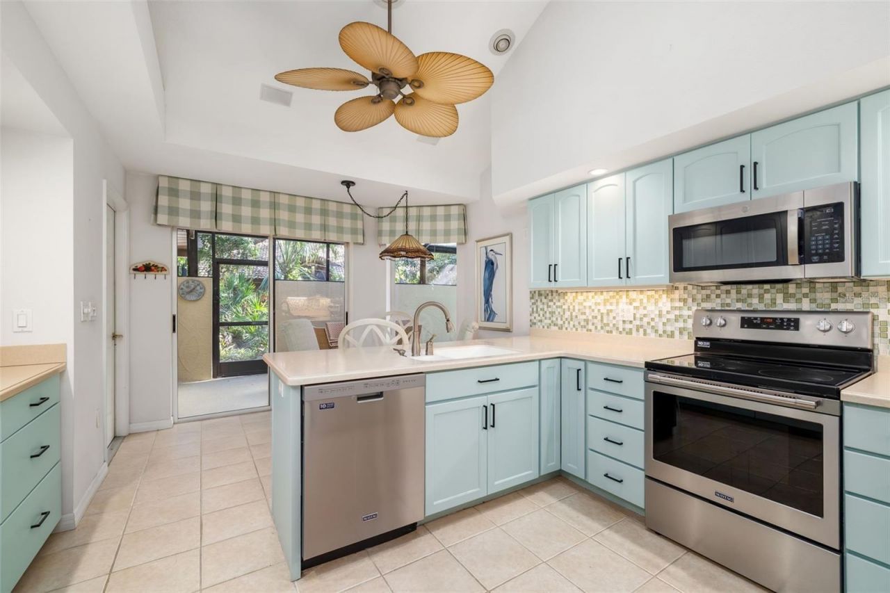 4480 S Ascot Circle, Sarasota, FL 34235 Photo