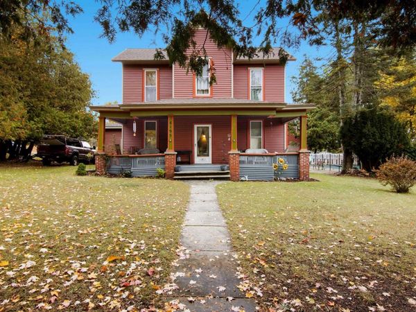 8195 Fifth Street, Onekama, MI 49675