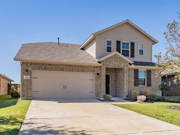 2219 Kingfisher Street, Crandall, TX 75114