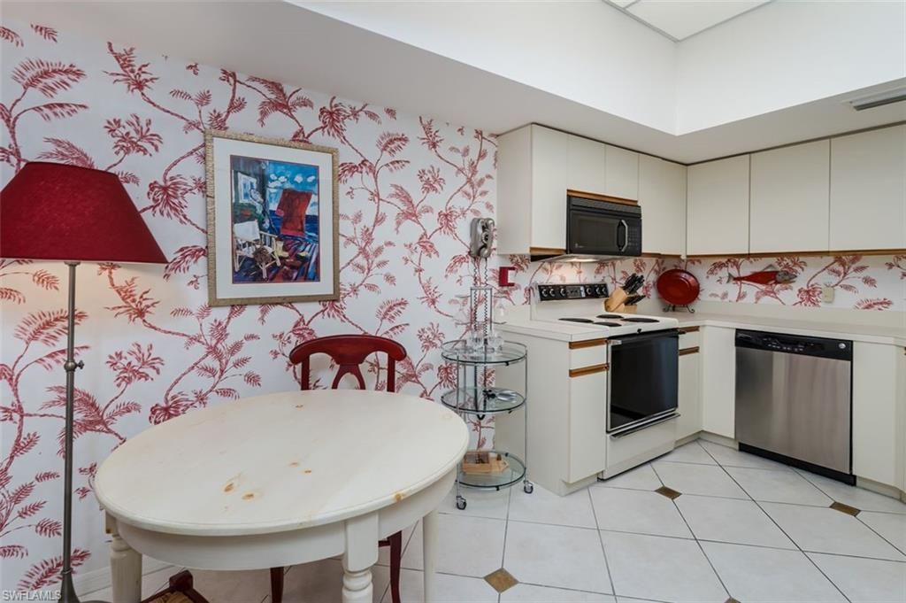 6545 Valen Way, Unit F205, Naples, FL 34108 Photo