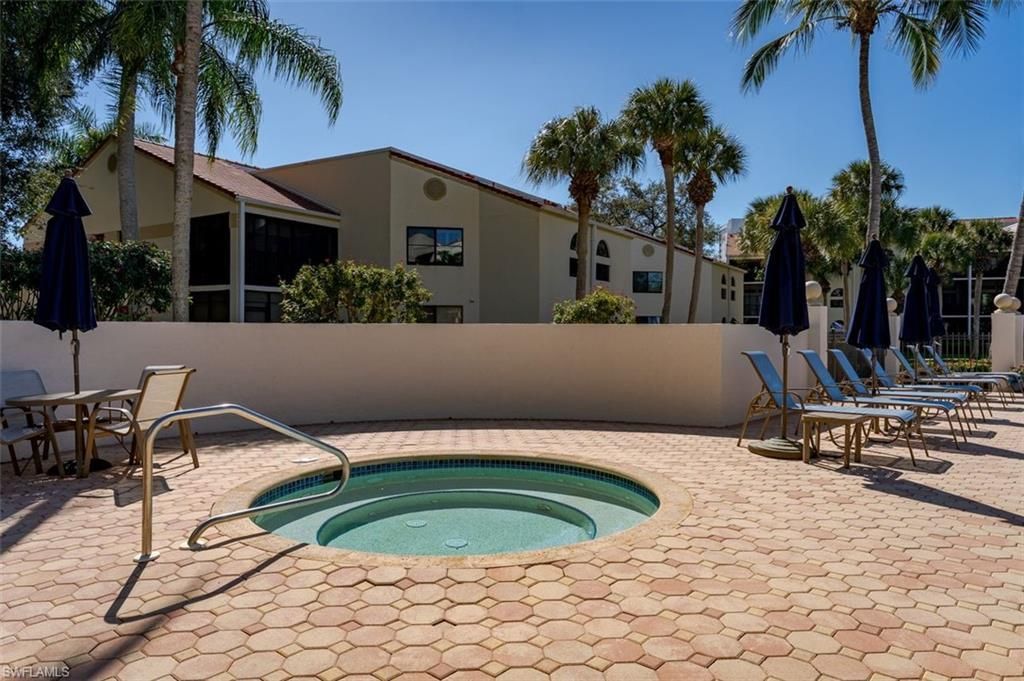 6545 Valen Way, Unit F205, Naples, FL 34108 Photo