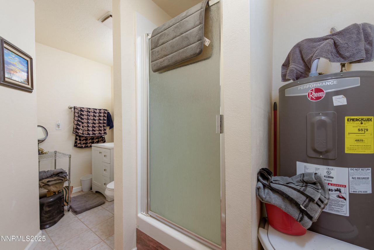 1421 Industrial Way, Gardnerville, NV 89410 Photo