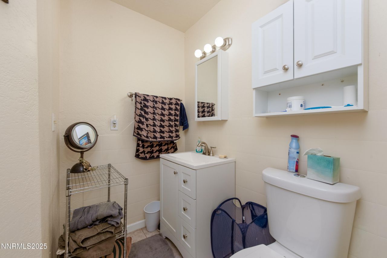 1421 Industrial Way, Gardnerville, NV 89410 Photo