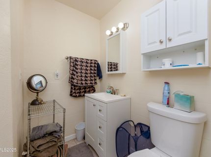 1421 Industrial Way, Gardnerville, NV 89410 Photo