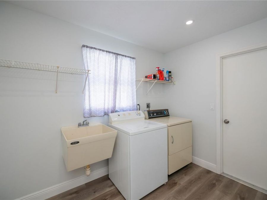 Property Image 59