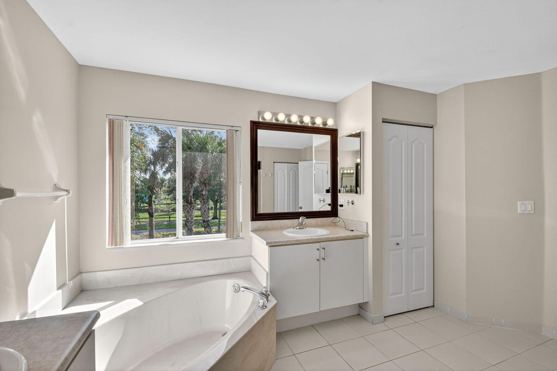 118 Cayo Costa Court, Royal Palm Beach, FL 33411 Photo