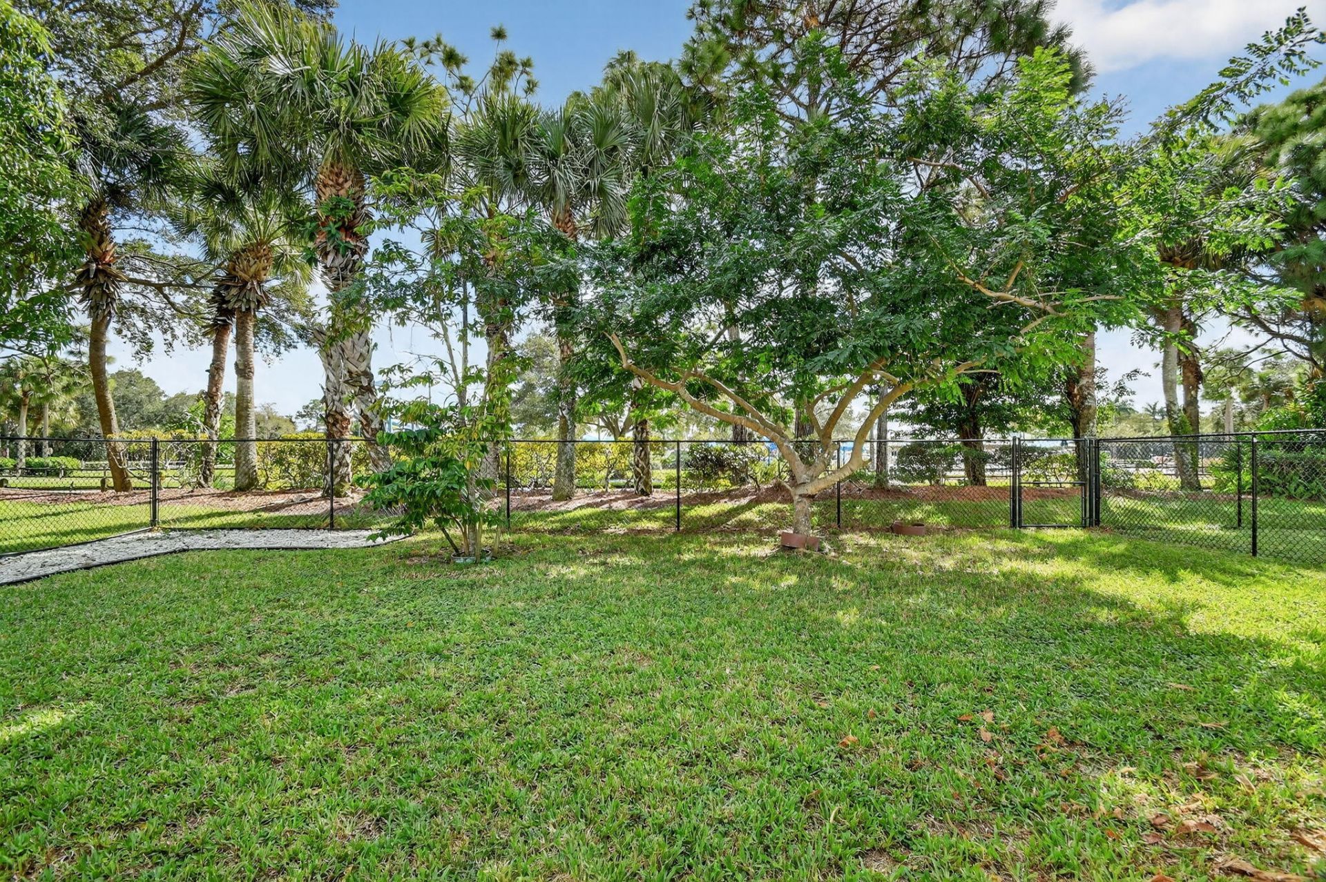 118 Cayo Costa Court, Royal Palm Beach, FL 33411 Photo