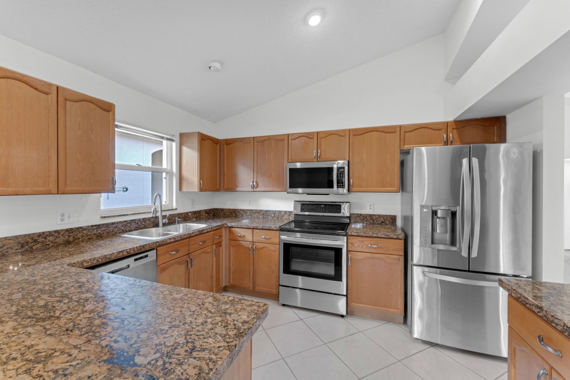 2705 Pointe Circle, Greenacres, FL 33413 Photo