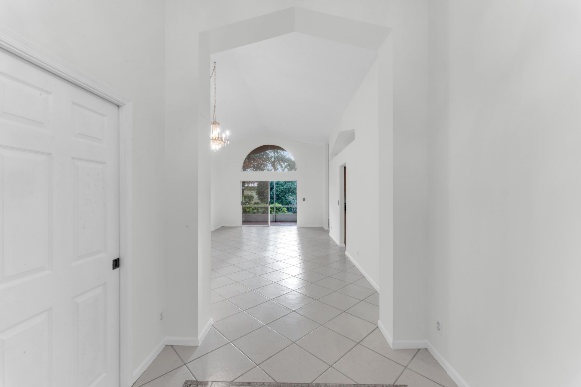 2705 Pointe Circle, Greenacres, FL 33413 Photo