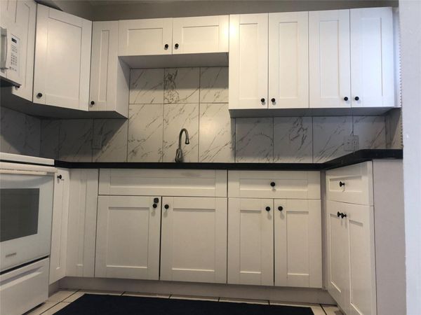 5317 NW 18th Street, Unit 2B, Fort Lauderdale, FL 33313