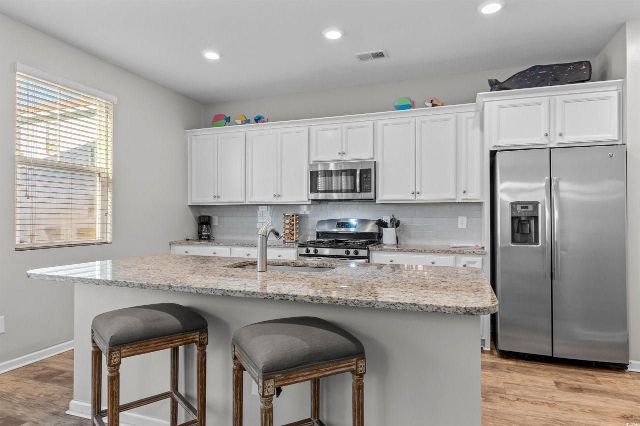 4727 Cloisters Ln. Photo 10