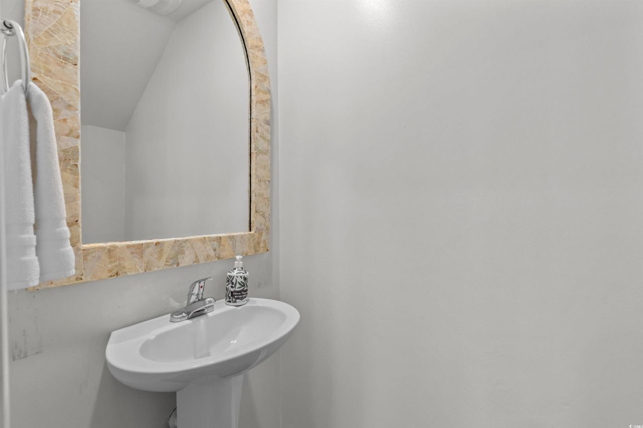 4727 Cloisters Ln. Photo 18