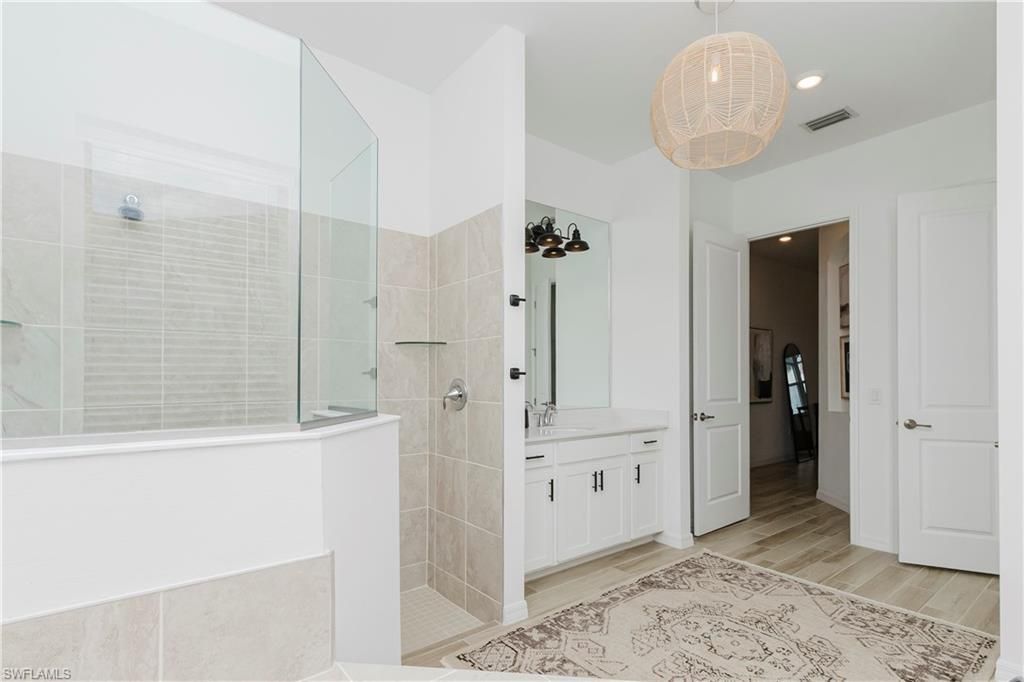 6086 Artisan Ct, Ave Maria, FL 34142 Photo