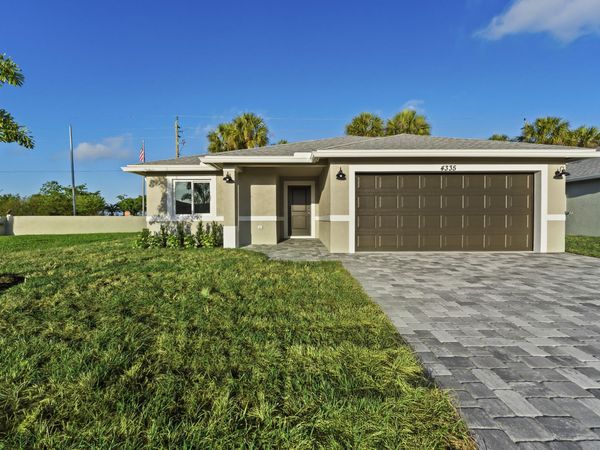 4335 SW 15th Way, Okeechobee, FL 34974