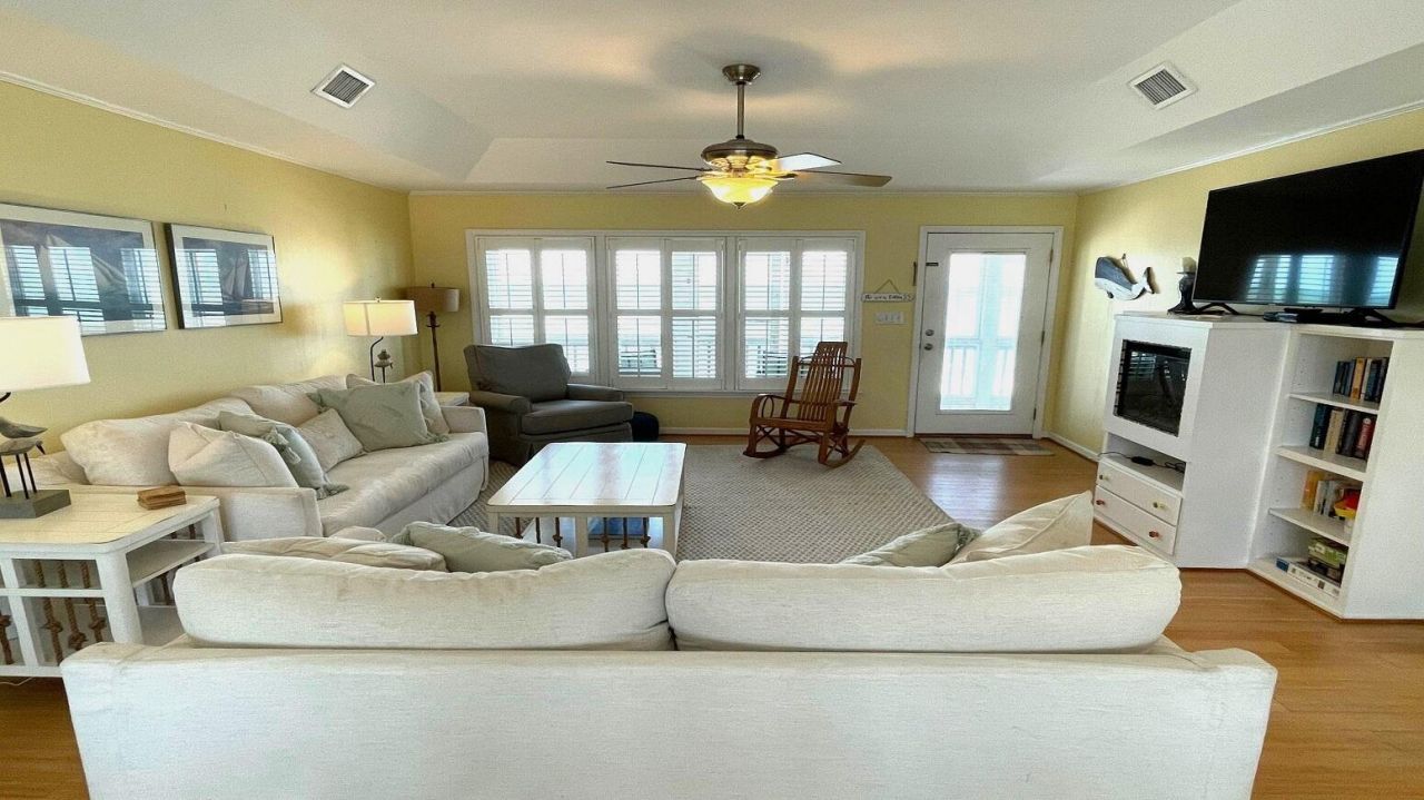 142 Palmetto Boulevard Photo 11