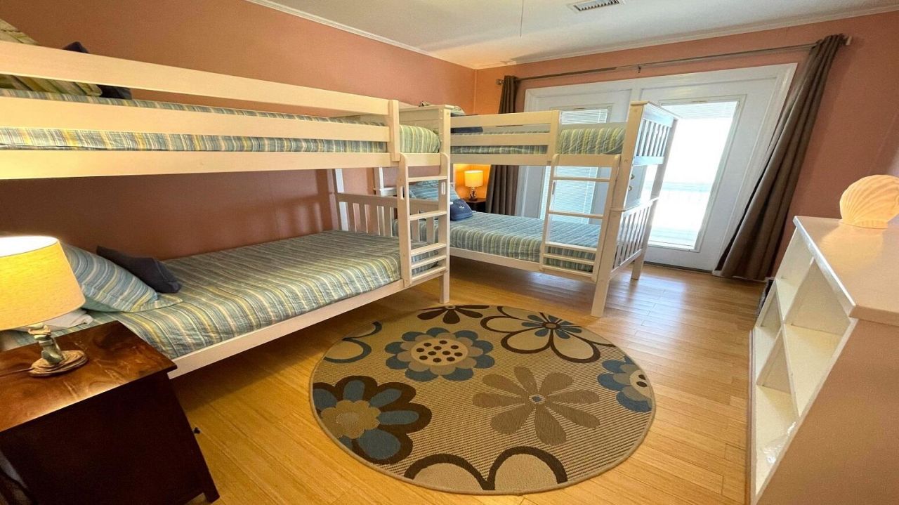 142 Palmetto Boulevard Photo 23