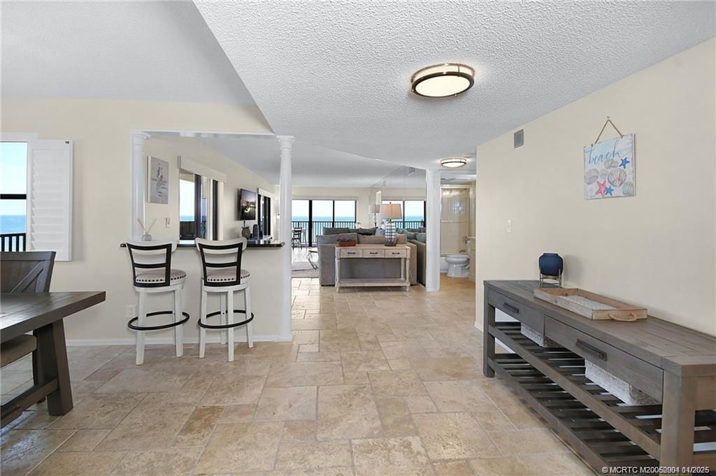 10044 S Ocean Drive, Unit 702, Jensen Beach, FL 34957 Photo