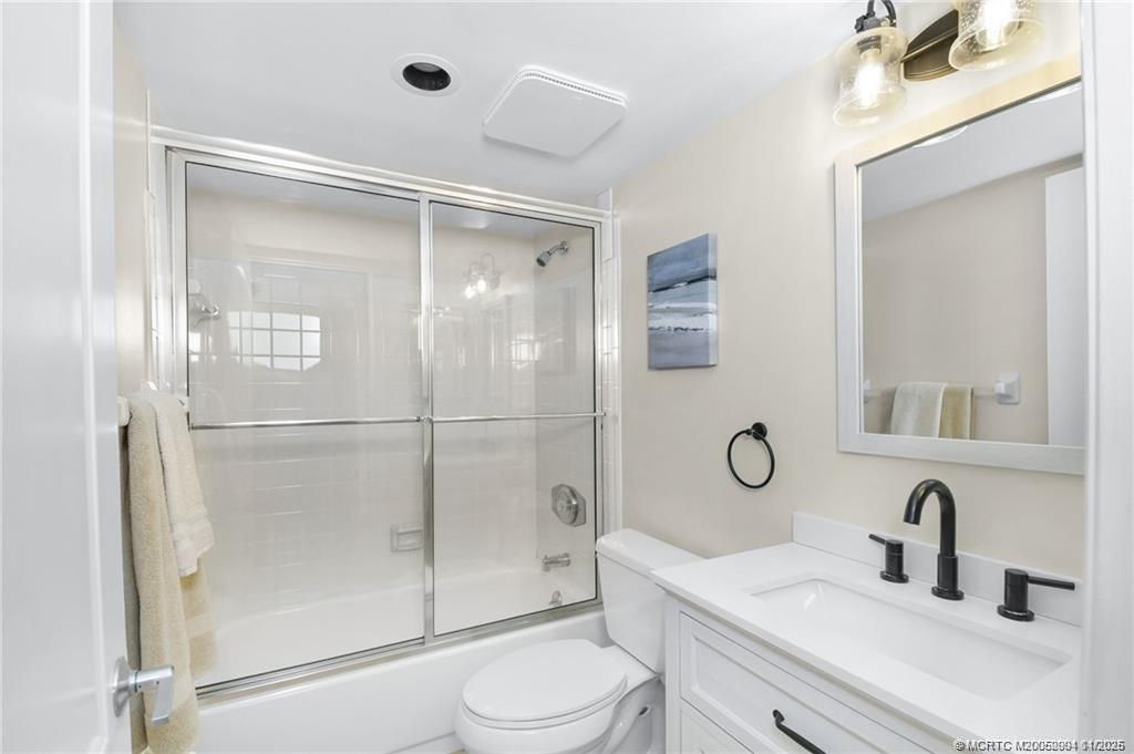 10044 S Ocean Drive, Unit 702, Jensen Beach, FL 34957 Photo