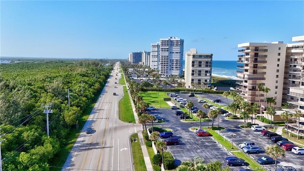 10044 S Ocean Drive, Unit 702, Jensen Beach, FL 34957 Photo