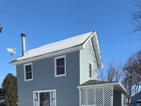 404 N Main Street, Coleta, IL 61081