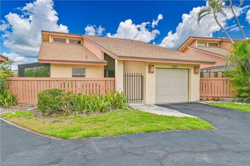 6449 Royal Woods Dr, Fort Myers, FL 33908 Photo