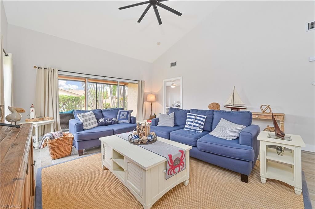 6449 Royal Woods Dr, Fort Myers, FL 33908 Photo