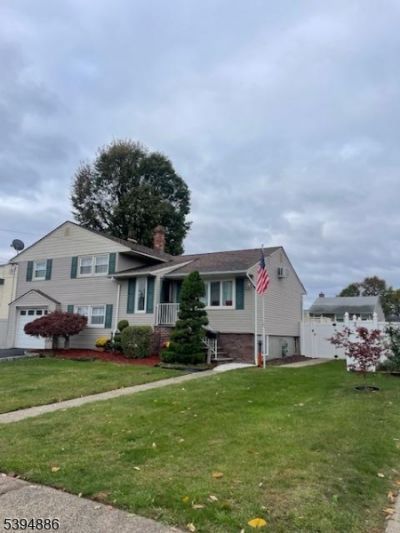 9 Donovan Ave, Carteret, NJ 07008 Main Photo