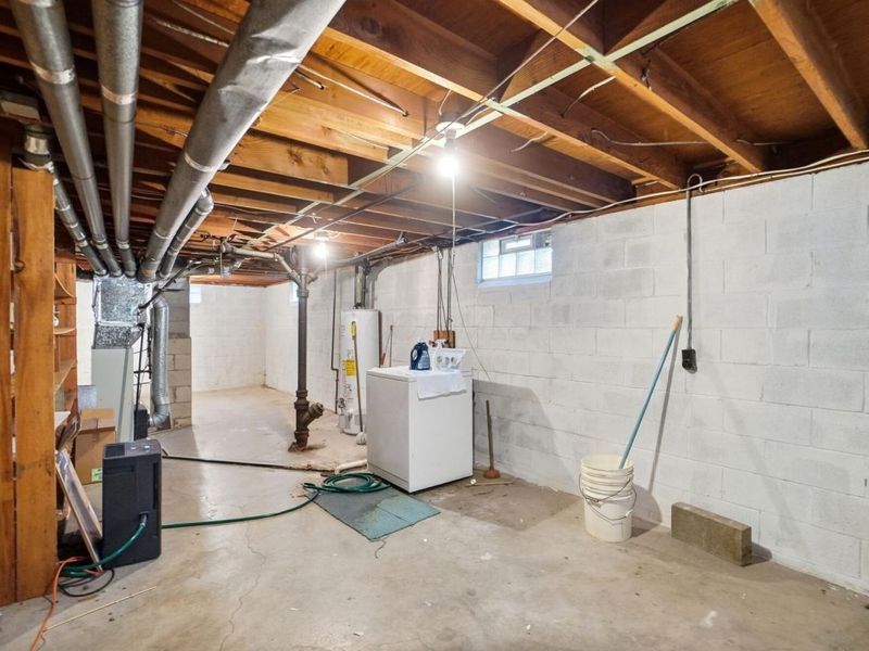 686 Plymouth Street, Worthington, OH 43085 Photo 12