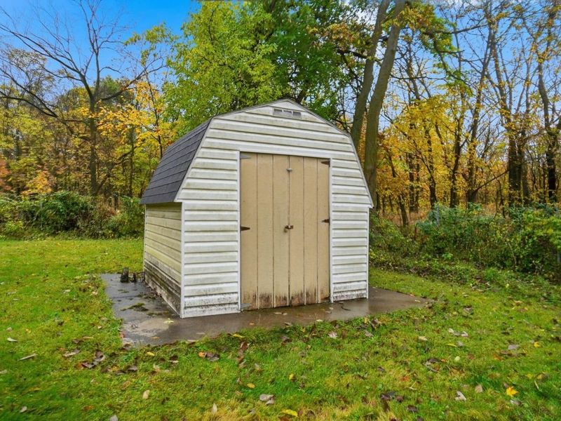 686 Plymouth Street, Worthington, OH 43085 Photo 15