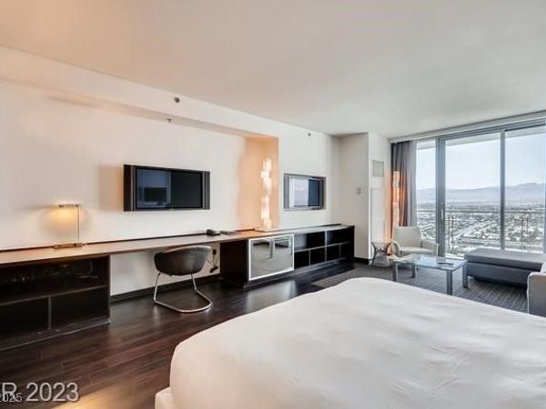 4381 FLAMINGO Road, Unit 5219, Las Vegas, NV 89103