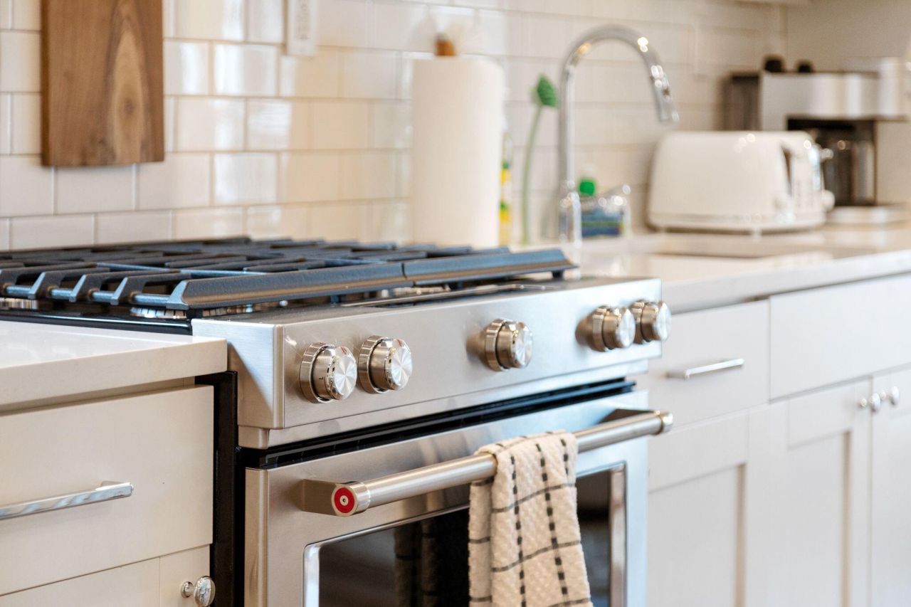 112 E Huron Avenue Photo 16