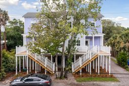 112 E Huron Avenue photo 4