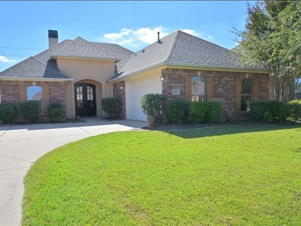 840 Entrada Street, Bossier City, LA 71111