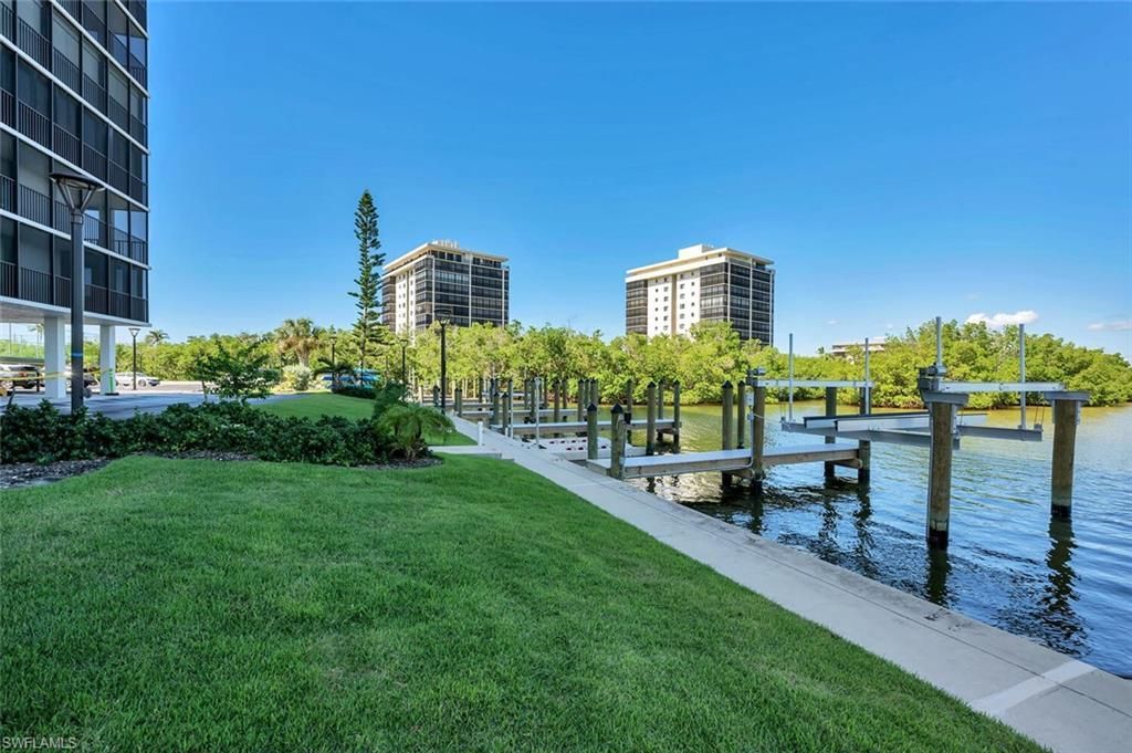 26225 Hickory Blvd, Unit 10B, Bonita Springs, FL 34134 Photo