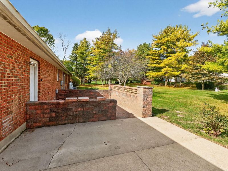 242 Miller Drive, Urbana, OH 43078 Photo 11