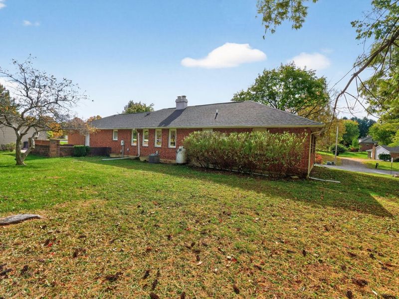 242 Miller Drive, Urbana, OH 43078 Photo 21