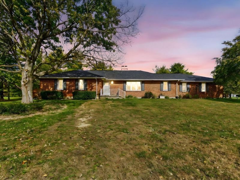 242 Miller Drive, Urbana, OH 43078 Photo 5