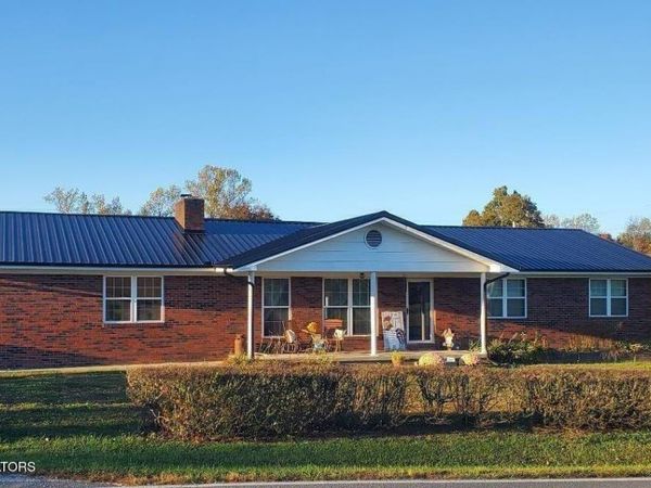 987 Pleasant Grove Rd, Winfield, TN 37892