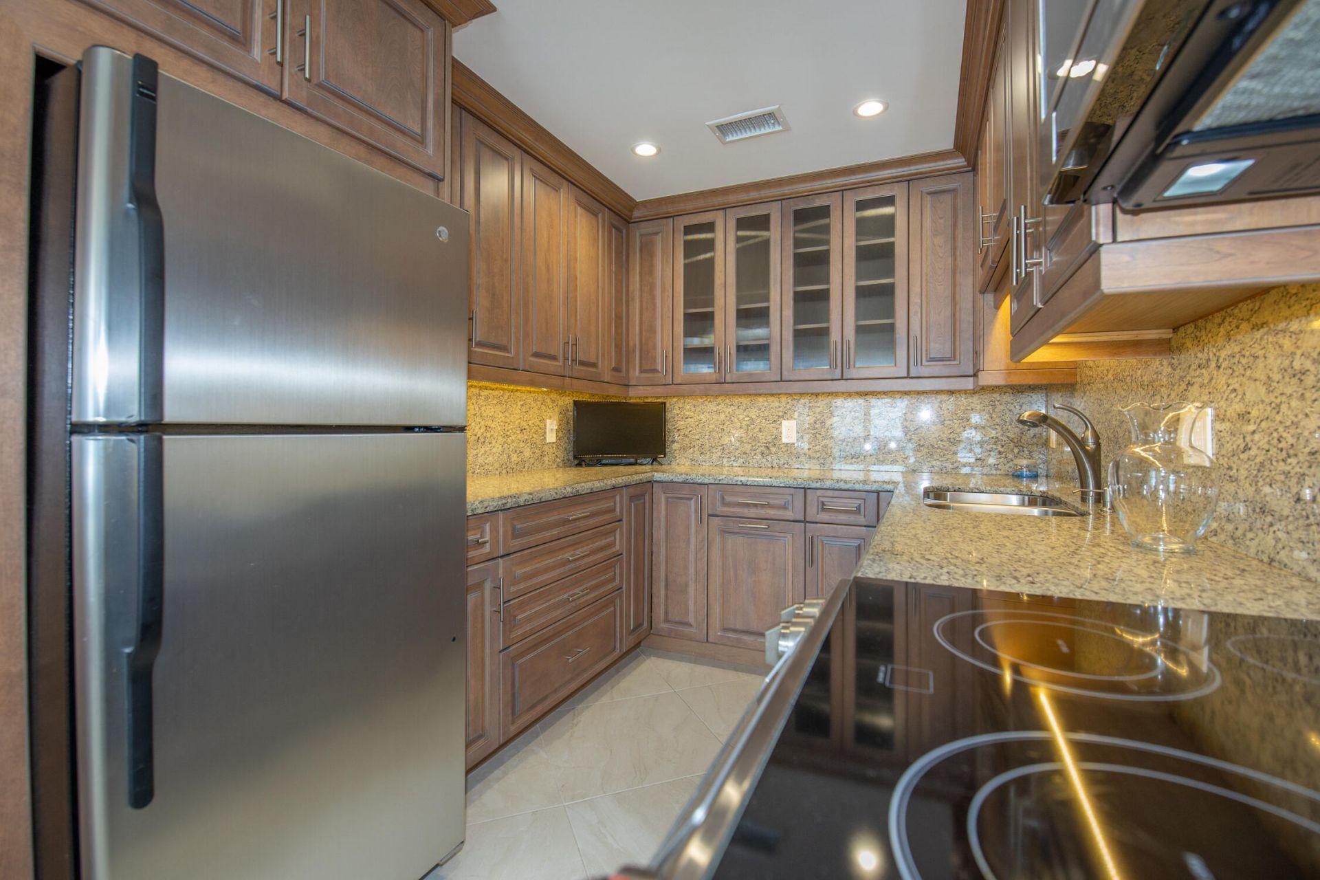 3230 S Ocean Boulevard, Unit D511, Palm Beach, FL 33480 Photo