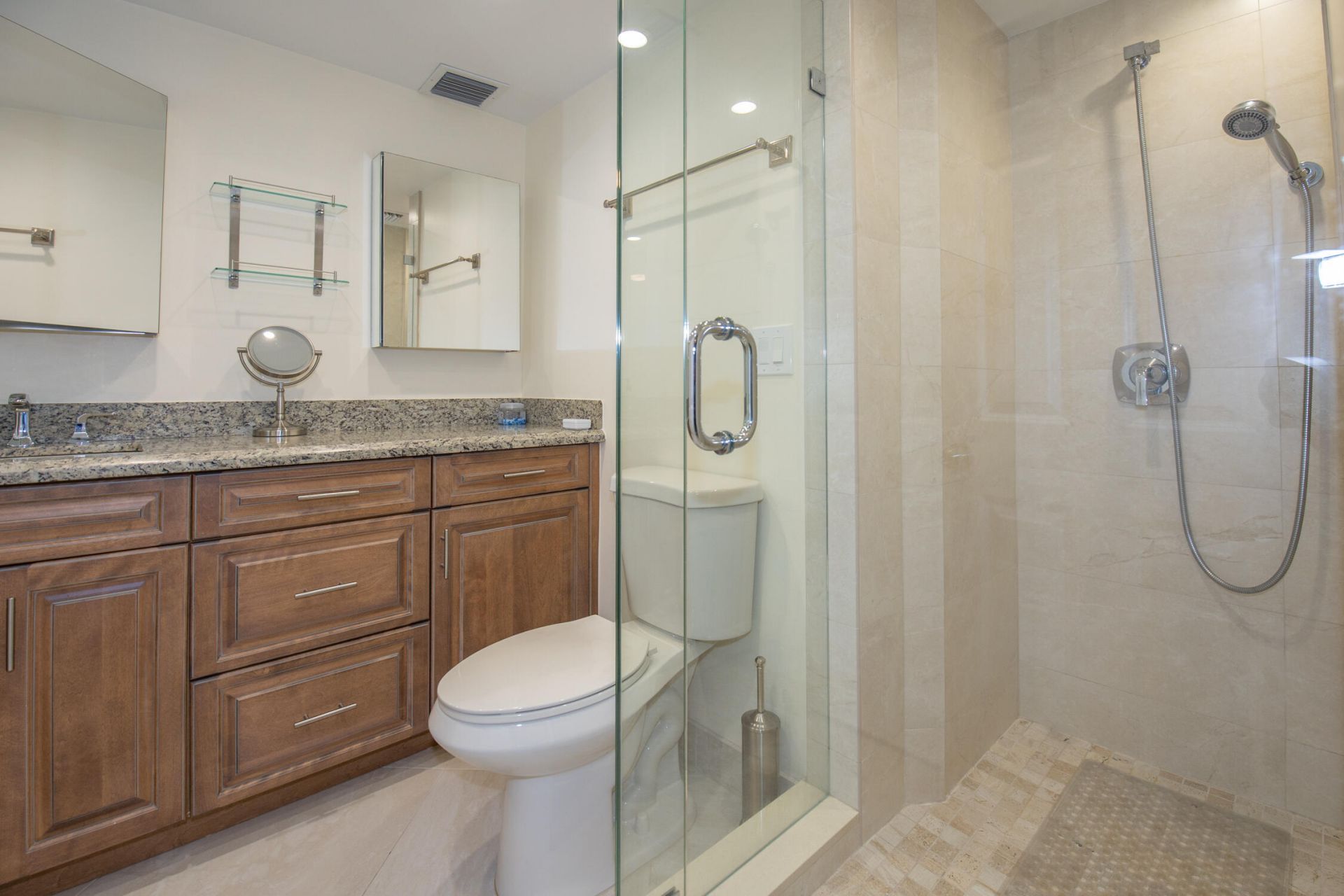 3230 S Ocean Boulevard, Unit D511, Palm Beach, FL 33480 Photo