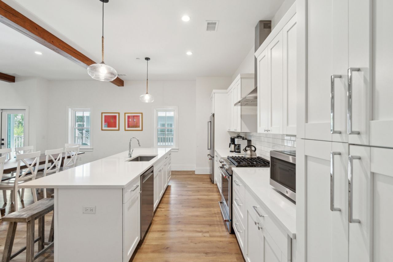 112 E Huron Avenue Photo 19