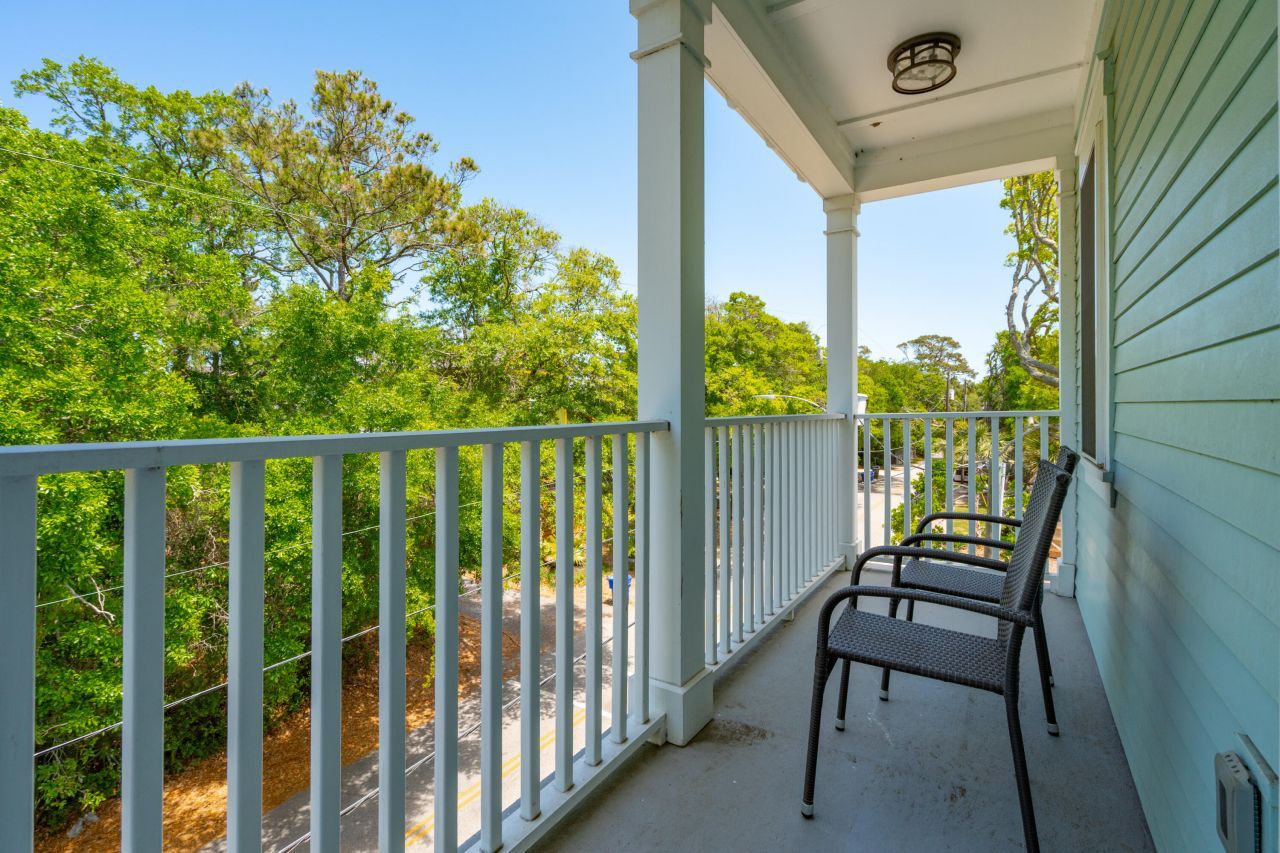 112 E Huron Avenue Photo 26