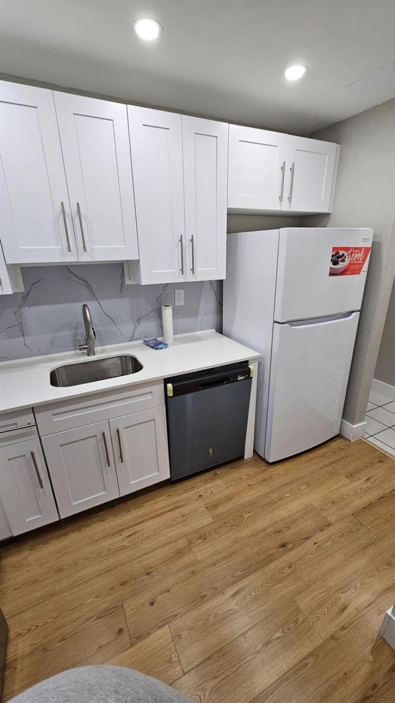 5881 NW 16th Pl, Unit 320, Sunrise, FL 33313 Photo